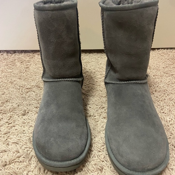 UGG Classic Short II boots - Picture 7 of 10